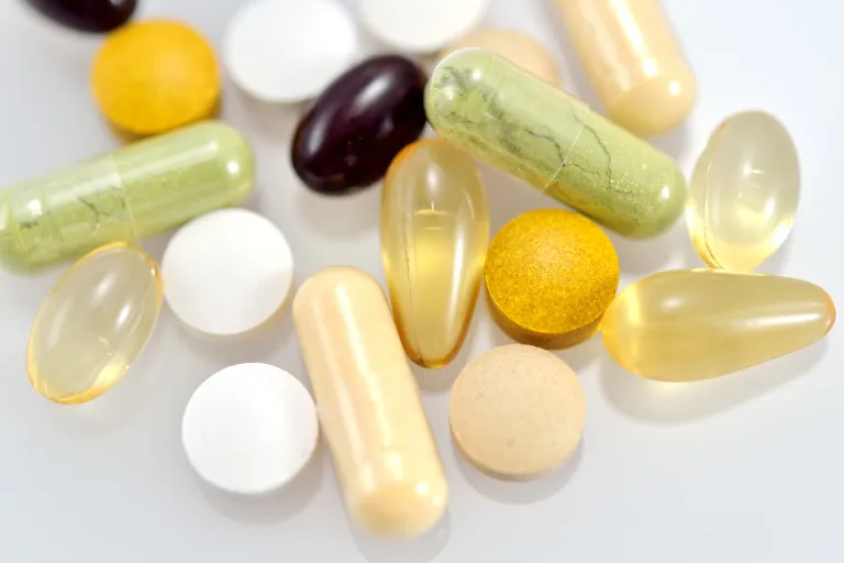 The Supplements to Reduce Cortisol – Why Pills Alone Aren’t Enough (And What Actually Works)